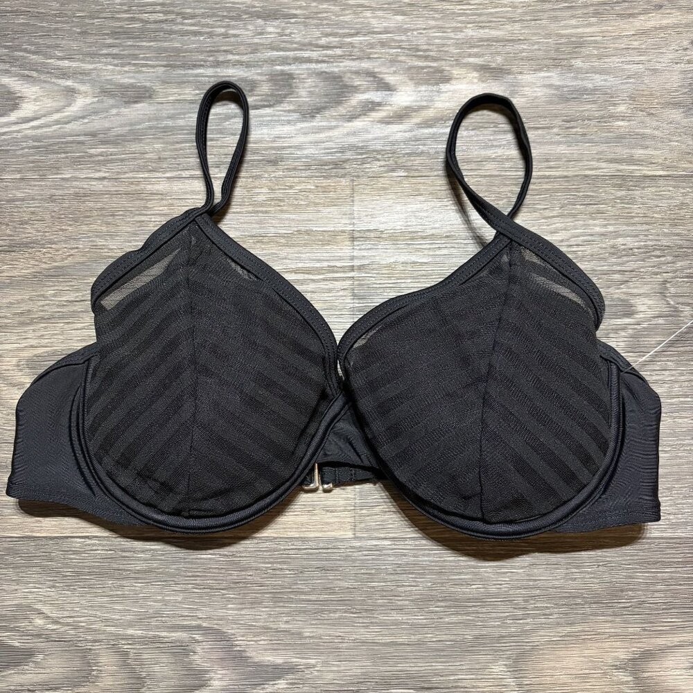 Xhilaration Medium Chevron Bikini Top Sheer Lined Lightly Padded Stripe